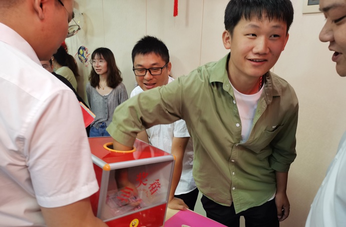 共青團(tuán)南昌市政建設(shè)集團(tuán)有限公司委員會(huì)舉辦了“承傳統(tǒng)文化，享團(tuán)圓美滿”中秋主題活動(dòng)6914.jpg